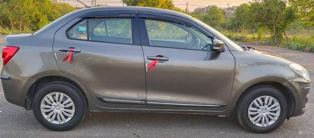 https://images10.gaadi.com/usedcar_image/4529221/original/processed_515cdb20d715d1596f70fb7adc291345.jpg?imwidth=6401