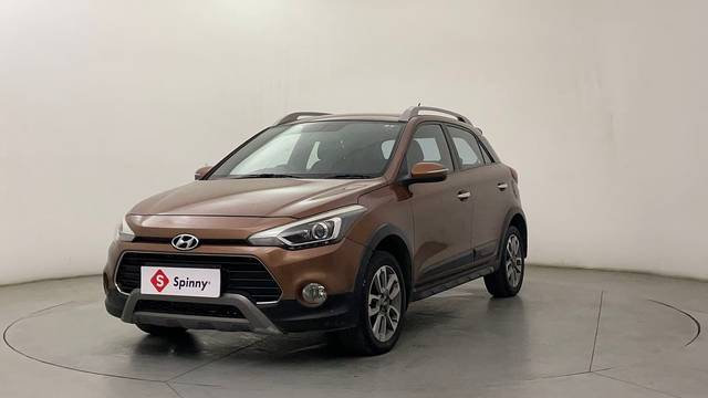 https://images10.gaadi.com/usedcar_image/4529225/original/9e5ed9b8abcb3af823097064dd48a23d.JPG?imwidth=6400