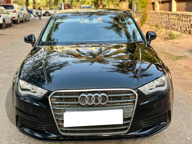 https://images10.gaadi.com/usedcar_image/4529311/original/processed_aad4c3b1be7aec66ecb159df743cdc41.jpg?imwidth=6402