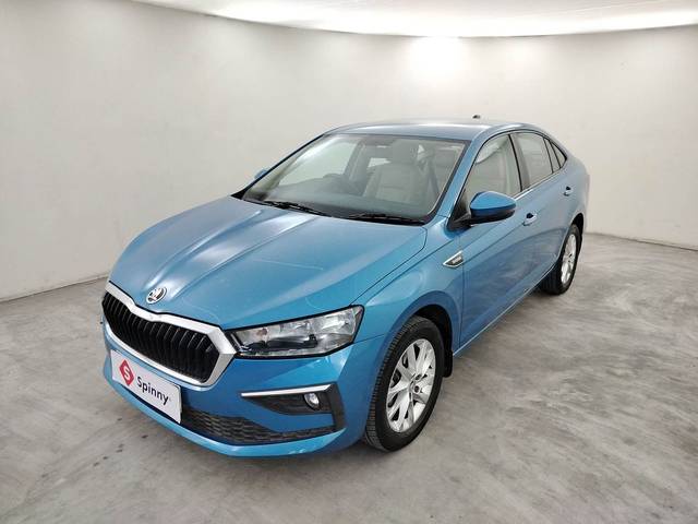 https://images10.gaadi.com/usedcar_image/4529330/original/b1181360417f4bf372c28b5fa64f5633.jpg?imwidth=6400
