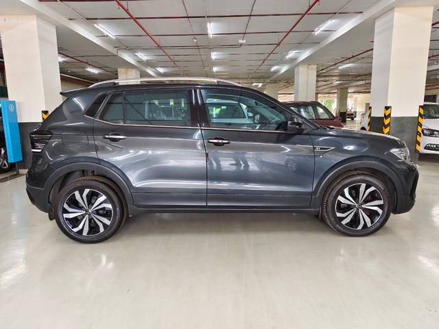 https://images10.gaadi.com/usedcar_image/4529336/original/7714cda161d4c29bd791fffdec507017.jpg?imwidth=6401