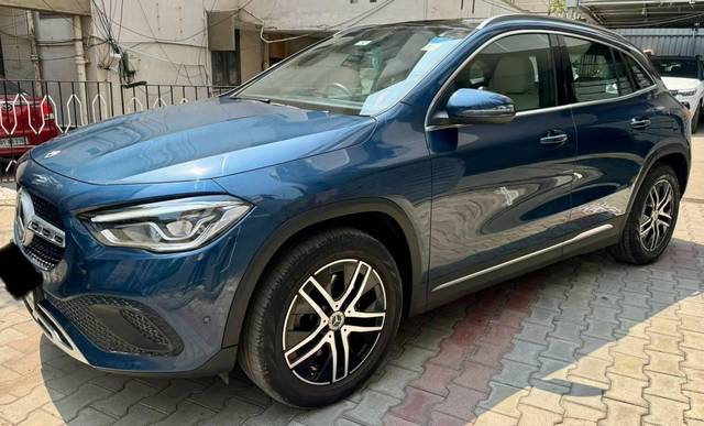 https://images10.gaadi.com/usedcar_image/4529346/original/processed_8fceb2ad982e4318489a55151b0d4664.jpg?imwidth=6400