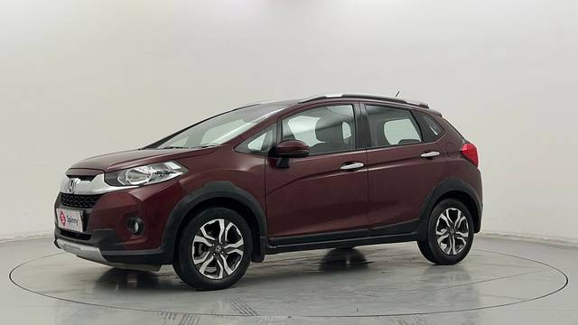 https://images10.gaadi.com/usedcar_image/4529353/original/fce332990c46154ee138bb9bcd06cb44.JPG?imwidth=6400