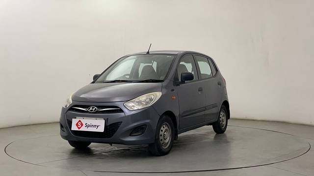 https://images10.gaadi.com/usedcar_image/4529356/original/1ad1182eda7a84c8737c37c946b99611.JPG?imwidth=6400