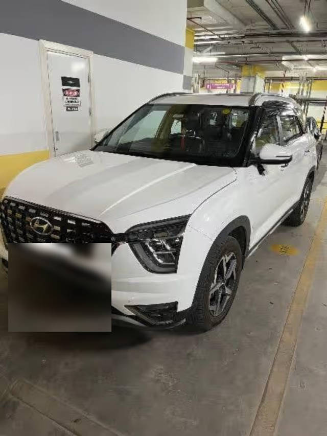 https://images10.gaadi.com/usedcar_image/4529394/original/1d117a31-5acf-4c5d-97e8-e6a42cfdb6ee.png?imwidth=6400