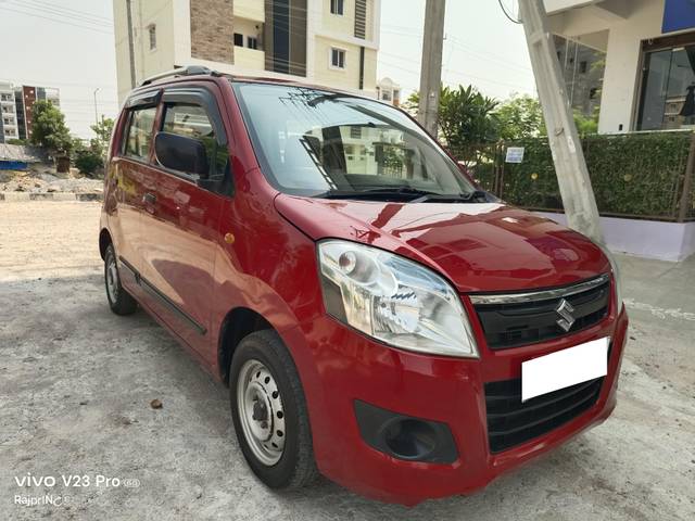 https://images10.gaadi.com/usedcar_image/4529434/original/processed_aa386b0a418197765fe9c47730dd97b0.jpg?imwidth=6400