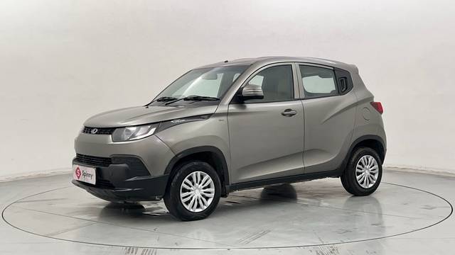 https://images10.gaadi.com/usedcar_image/4529447/original/aad26155e5c293a46cfd6ab043ba23cc.JPG?imwidth=6400