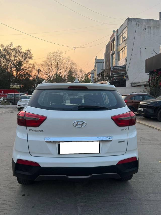 https://images10.gaadi.com/usedcar_image/4529469/original/processed_4cc002440cce84c400bf25d3ce5c2cea.jpg?imwidth=6402