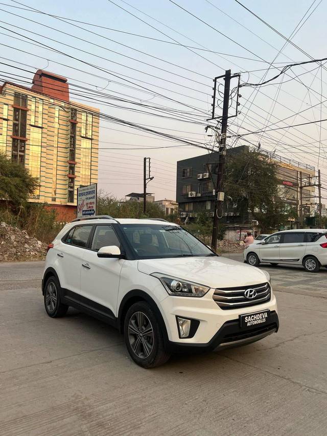 https://images10.gaadi.com/usedcar_image/4529469/original/processed_7596c65113a103f1ffd924e6a0f5e8af.jpg?imwidth=6400