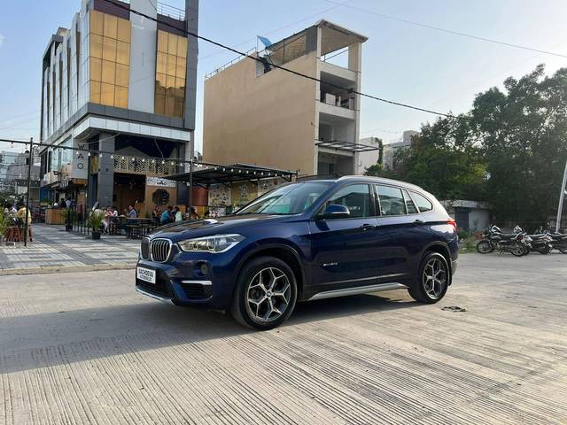 https://images10.gaadi.com/usedcar_image/4529472/original/processed_993f2c0b919fbedfdafbd724e415d60a.jpg?imwidth=6402