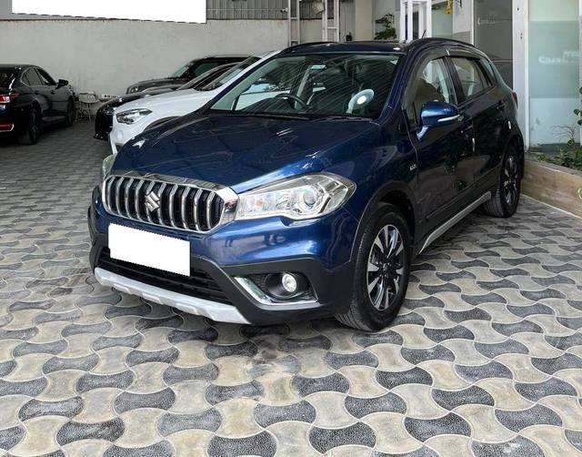 https://images10.gaadi.com/usedcar_image/4529474/original/processed_c754e3a4cd0462258d22cd77b4d20da4.jpg?imwidth=6400