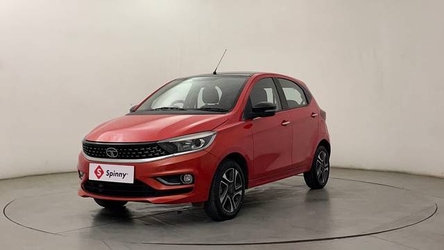 https://images10.gaadi.com/usedcar_image/4529486/original/4b4091ec79545efb659a6a5d337d83d8.JPG?imwidth=6400