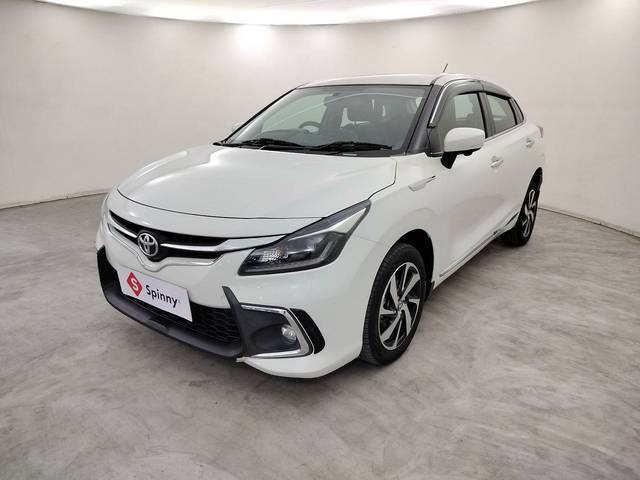 https://images10.gaadi.com/usedcar_image/4529503/original/da59f9fc240a76b76318abd1e3b2cfbe.jpg?imwidth=6400