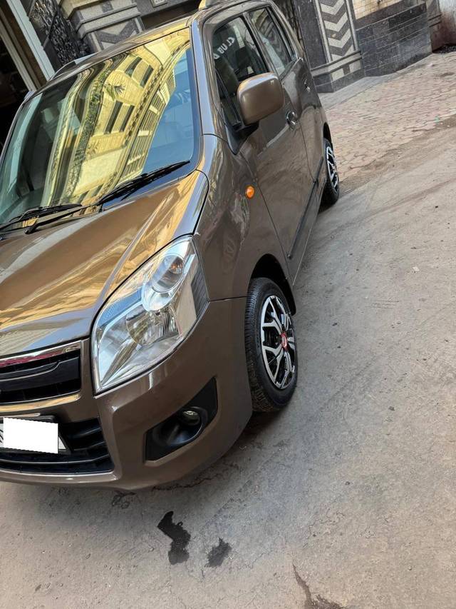 https://images10.gaadi.com/usedcar_image/4529565/original/processed_3055de9be0d5fe2225d2ae4f5b2238c2.jpg?imwidth=6400