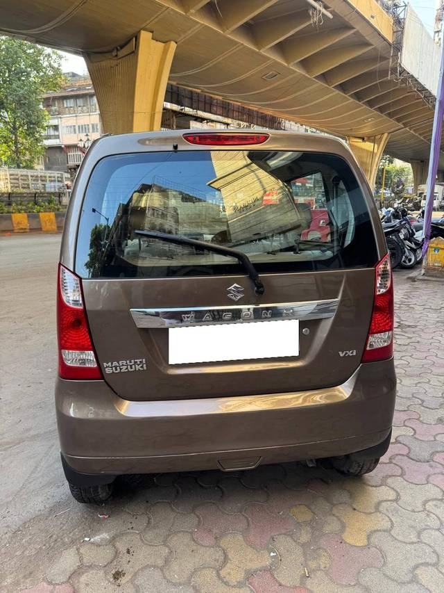 https://images10.gaadi.com/usedcar_image/4529565/original/processed_60f942055738635a90aefacb646e5ce6.jpg?imwidth=6402