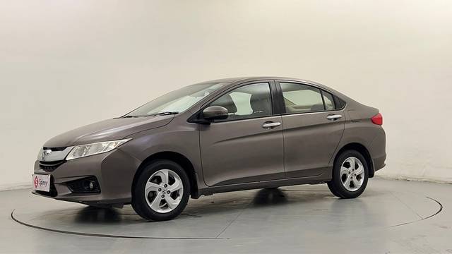 https://images10.gaadi.com/usedcar_image/4529571/original/857b58cbd8a9ed8eea705e2fa2fc7d48.JPG?imwidth=6400