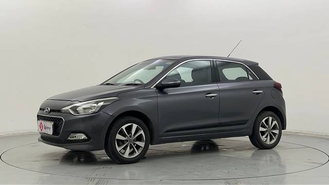 https://images10.gaadi.com/usedcar_image/4529579/original/7f39e942741e245cc025091ea87c2ebe.JPG?imwidth=6400