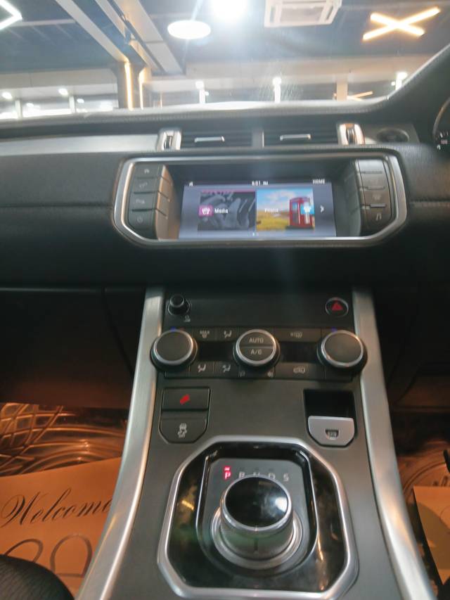 https://images10.gaadi.com/usedcar_image/4529589/original/50b3a971fa54483944e3fd82bc9f4f6c.jpg?imwidth=6401