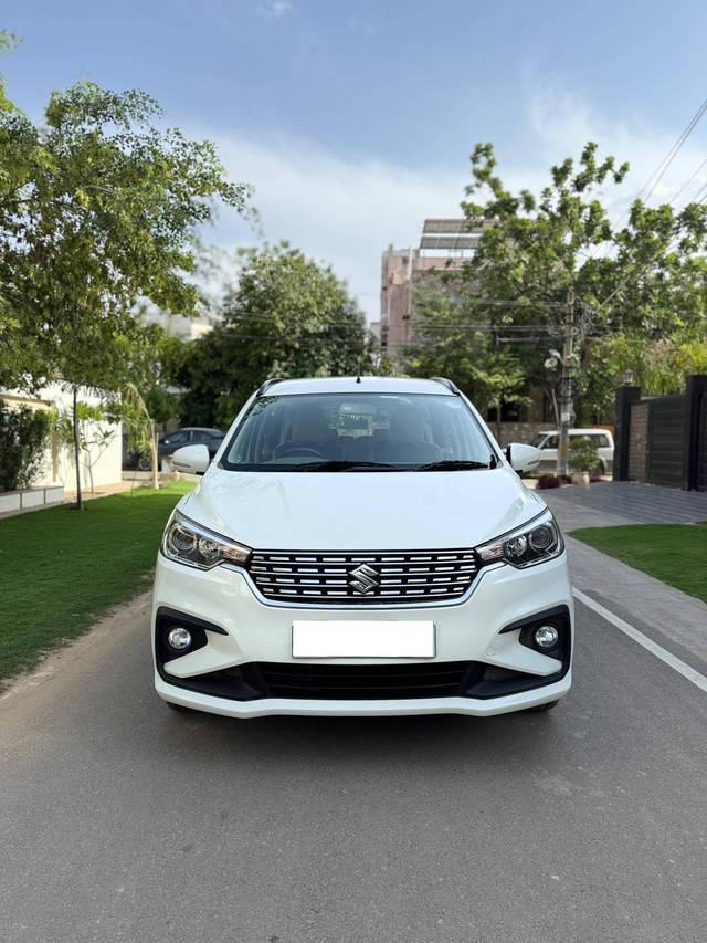 https://images10.gaadi.com/usedcar_image/4529591/original/processed_1e733d7104b9c04492abd03d6dbb752f.jpg?imwidth=6400