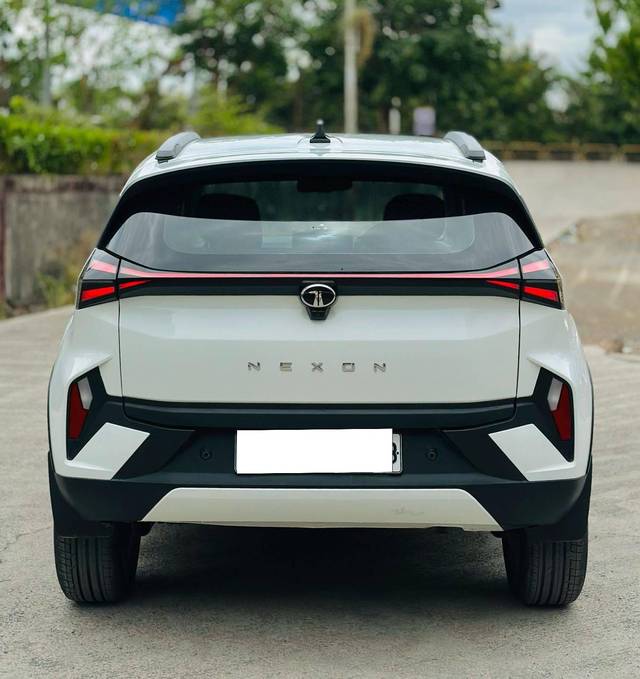 https://images10.gaadi.com/usedcar_image/4529651/original/processed_5dbb72a0225792b5ca5dcf50fadf8ba6.jpg?imwidth=6401