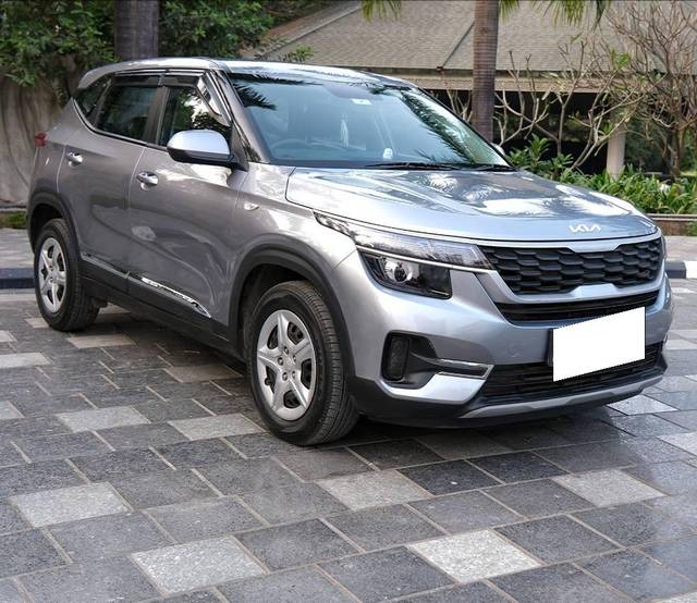 https://images10.gaadi.com/usedcar_image/4529652/original/processed_9d0ec17dd07c8e9382c8435ead1724da.jpg?imwidth=6400