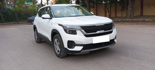 https://images10.gaadi.com/usedcar_image/4529653/original/processed_efa2d526e20f32aa08425065c8aa6bd2.jpeg?imwidth=6400