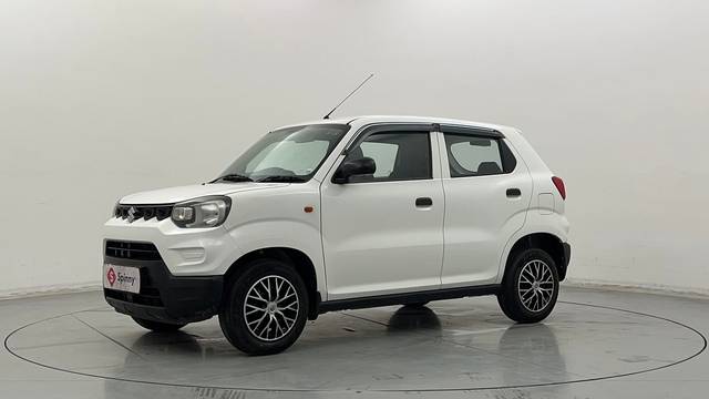 https://images10.gaadi.com/usedcar_image/4529657/original/7d6e4e2967e903c36fcf6d650afe4366.JPG?imwidth=6400
