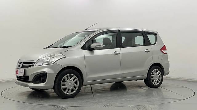 https://images10.gaadi.com/usedcar_image/4529658/original/5ff2e866e97bd539a86449c89e1acbe4.JPG?imwidth=6400