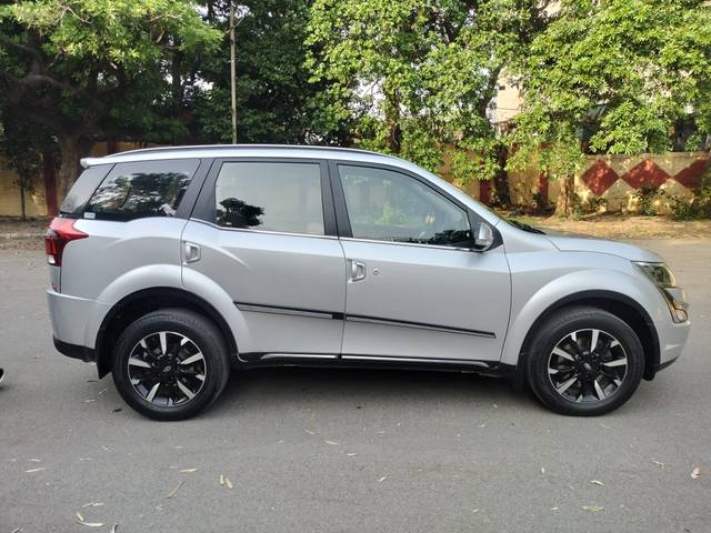 https://images10.gaadi.com/usedcar_image/4529667/original/de642f79078c87c3ec869a79afbf3ae4.jpg?imwidth=6401
