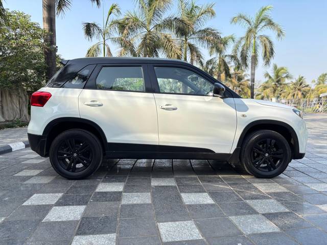 https://images10.gaadi.com/usedcar_image/4529671/original/cf419d0f3bfeabd41ad4f2dc5643146f.jpg?imwidth=6401