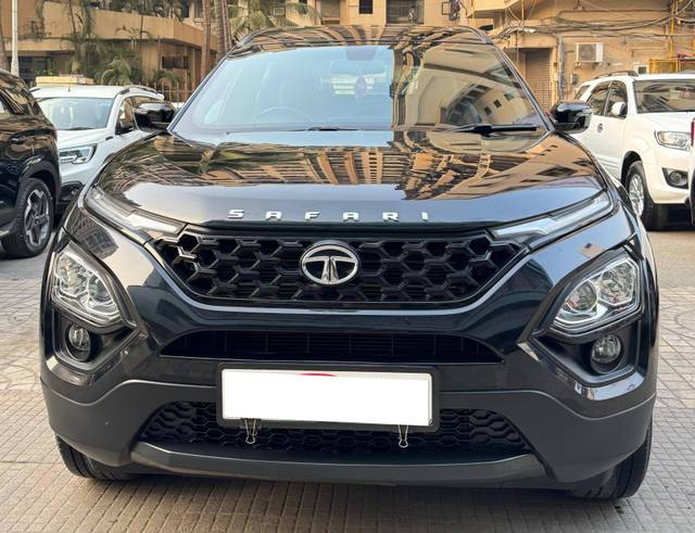 https://images10.gaadi.com/usedcar_image/4529672/original/processed_90c66fa0e05a4d51d61fe96f87257233.jpg?imwidth=6400