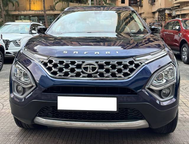 https://images10.gaadi.com/usedcar_image/4529674/original/processed_835f4fdda2fbeb489924a8ca4386e350.jpg?imwidth=6400