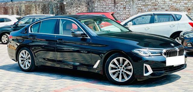 https://images10.gaadi.com/usedcar_image/4529697/original/processed_2050fc81c73626ae4741d026031b5496.jpg?imwidth=6400