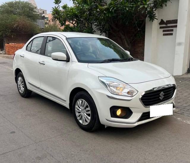 https://images10.gaadi.com/usedcar_image/4529705/original/processed_13b69decabc681c557fa1f2541a674f0.jpg?imwidth=6400