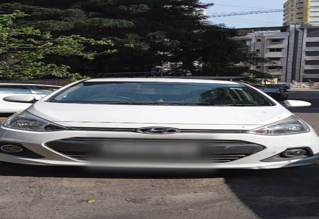 https://images10.gaadi.com/usedcar_image/4529739/original/7b23682a-0bed-4750-8be7-18c09e555cc1.?imwidth=6401