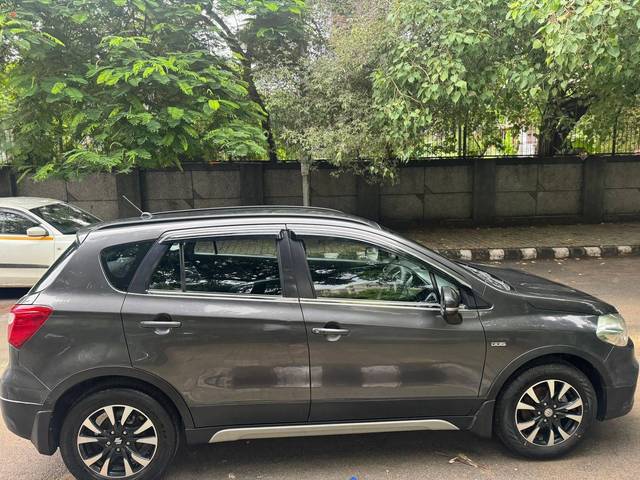 https://images10.gaadi.com/usedcar_image/4529769/original/processed_8df6adad32adedcf670b864ea12cd564.jpg?imwidth=6401