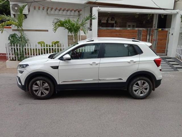 https://images10.gaadi.com/usedcar_image/4529789/original/processed_caabde76b78406ed67b72240f250b0f5.jpg?imwidth=6402