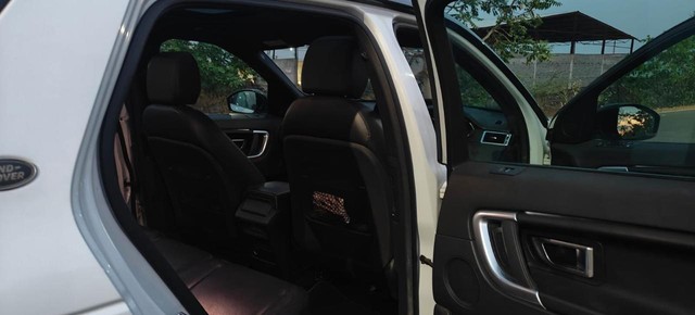 Second-hand 2019 Land Rover Discovery HSE 3.0 TD6 for sale in Yavatmal-6