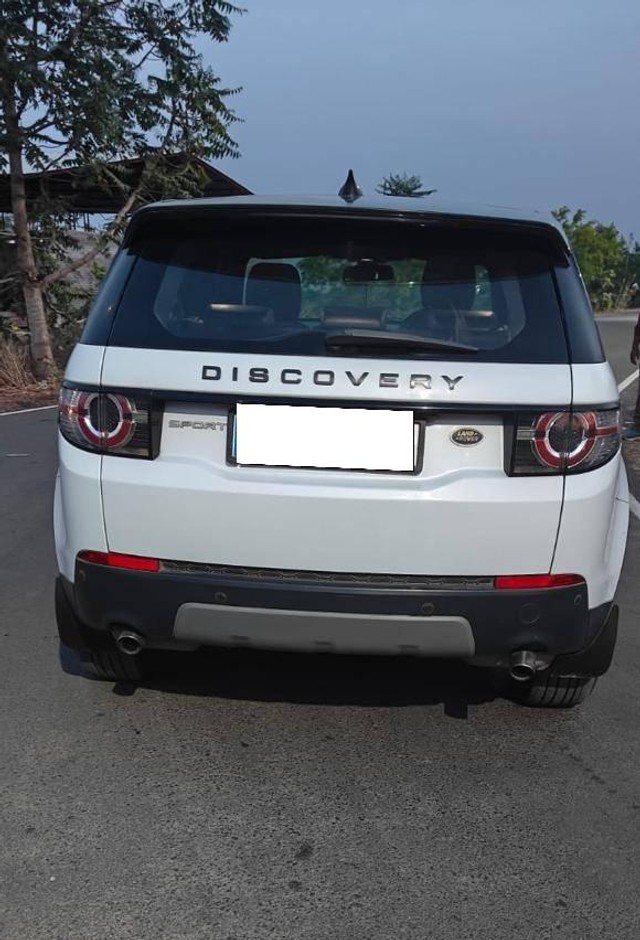 Second-hand 2019 Land Rover Discovery HSE 3.0 TD6 for sale in Yavatmal-4