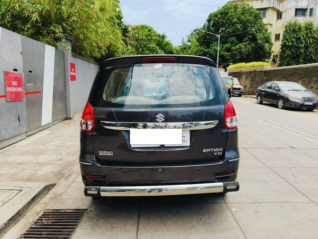 https://images10.gaadi.com/usedcar_image/4529805/original/processed_f35d5e3e73b680fd9f107e7350719658.jpeg?imwidth=6402