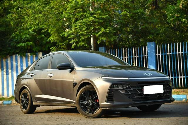 https://images10.gaadi.com/usedcar_image/4529811/original/processed_b30f2f5f7d09a61ea1d9adf15baad184.jpg?imwidth=6400