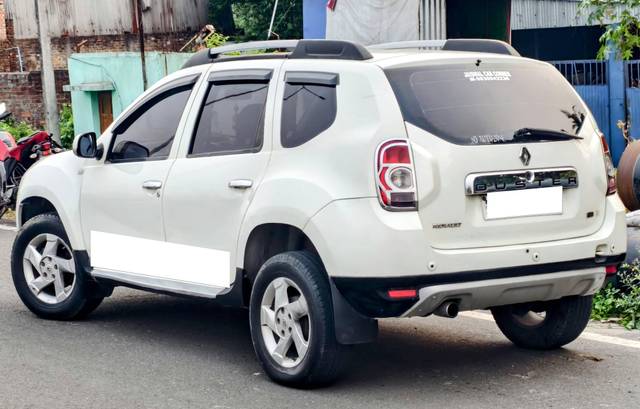 https://images10.gaadi.com/usedcar_image/4529813/original/processed_b4f7f749131b6b4b5a8d68280a172bac.jpg?imwidth=6402