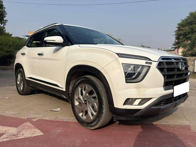 https://images10.gaadi.com/usedcar_image/4529816/original/processed_8f9c79804a8528ef744aa6d86879f8f5.jpg?imwidth=6400