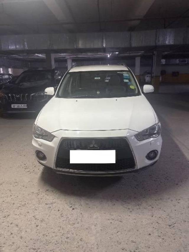 https://images10.gaadi.com/usedcar_image/4529872/original/processed_7d3e80da-2e97-4193-aaae-e94a8be35011.jpg?imwidth=6400