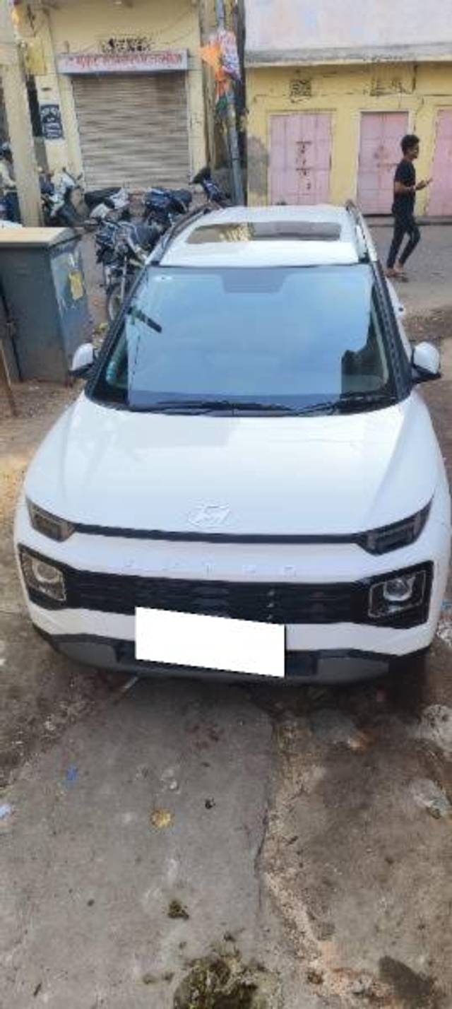 https://images10.gaadi.com/usedcar_image/4529882/original/processed_97bbd3f9-ca50-40f7-9b48-38cd649dfdde.jpg?imwidth=6401