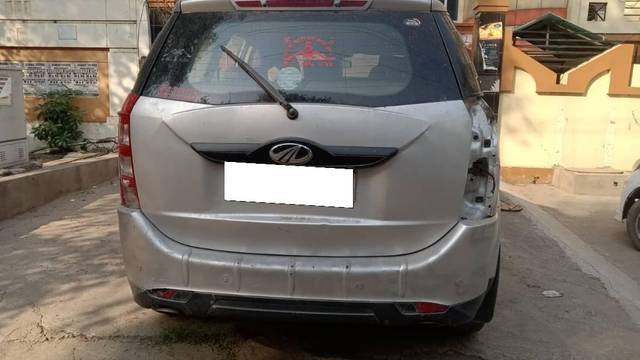 https://images10.gaadi.com/usedcar_image/4529885/original/processed_789d363a-ea9e-42cb-b1e1-a5f685bfd867.jpg?imwidth=6401