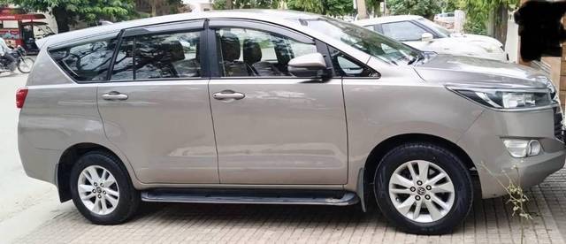 https://images10.gaadi.com/usedcar_image/4529892/original/processed_processed_bdc8b74a-9cb2-4bcc-8fdf-074fb0cffbd2.jpg?imwidth=6400
