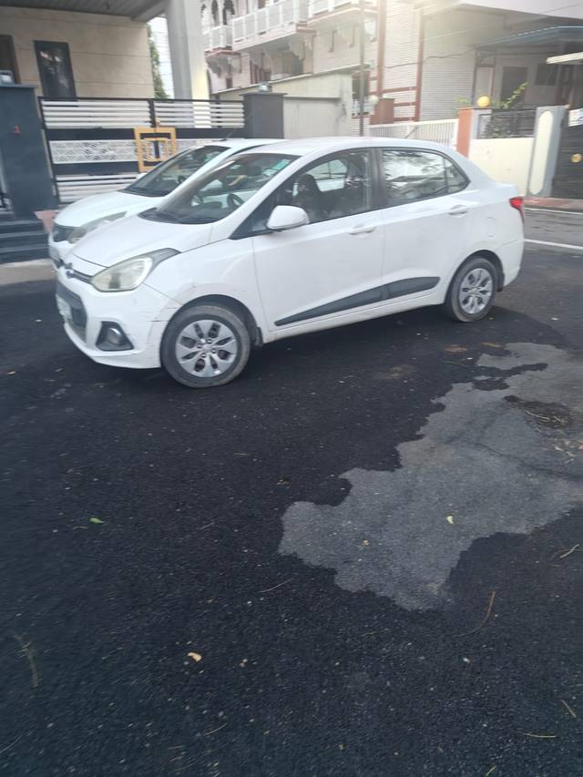 https://images10.gaadi.com/usedcar_image/4529905/original/f46b6ad8-7a0c-471b-b3d2-a55f9cd98f68.jpg?imwidth=6401