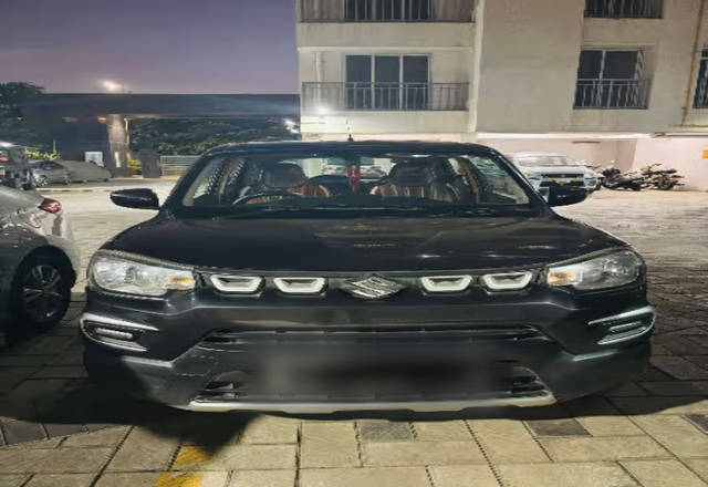 https://images10.gaadi.com/usedcar_image/4529930/original/bd8d3676-ef43-40fb-8a58-4c03ca9ba86d.?imwidth=6401
