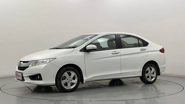 https://images10.gaadi.com/usedcar_image/4529941/original/9690a7b6985bc4d9781cec41314c5c9a.JPG?imwidth=6400
